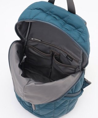 Y'SACCS バイアスキルトリュック ブルー