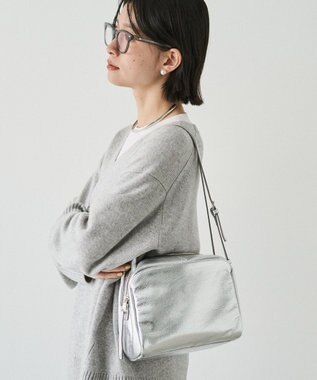 russet kuubo ボックストートバッグ(CE-1633) Silver