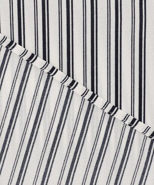 23区 L 【洗える】ランダムストライププリント キーネック ブラウス ホワイト系ストライプ