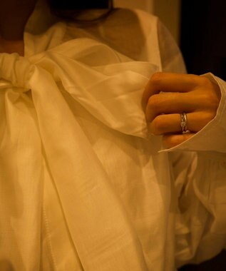 Green Parks AnriettMusee シアーボウタイブラウス Off White