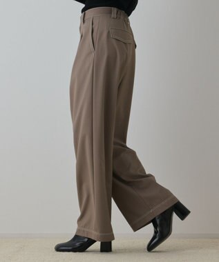 GRACE CONTINENTAL タックカーブパンツ ベージュ