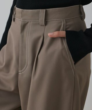 GRACE CONTINENTAL タックカーブパンツ ベージュ