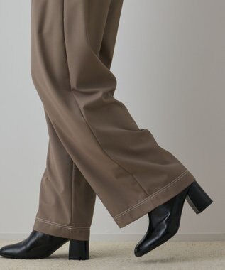 GRACE CONTINENTAL タックカーブパンツ ベージュ