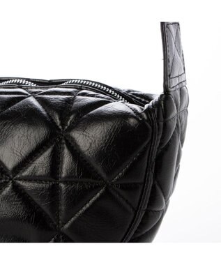 UNBILLION カシュカシュ cachecache / ソフト合皮キルティングハーフムーンショルダー ブラック