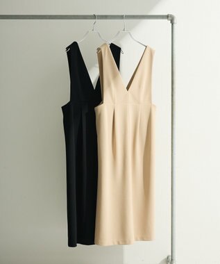 Green Parks Ｏ．洗えてストレッチ　Ｖネックジャンスカ Light Beige