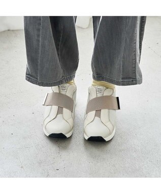 MODE ET JACOMO <MODE ET JACOMO>きれいめ厚底ベルクロスニーカー アイボリー
