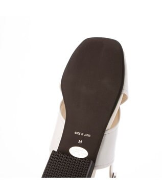 ing <ing>クロスベルトストラップサンダル ホワイト