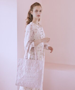 Maison de FLEUR ブランドロゴ刺繍キルティングスクエアトート Pink