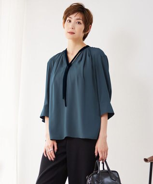 ICB 【接触冷感・洗える】BackSatinAmunzen ナロータイブラウス ダルブルー系