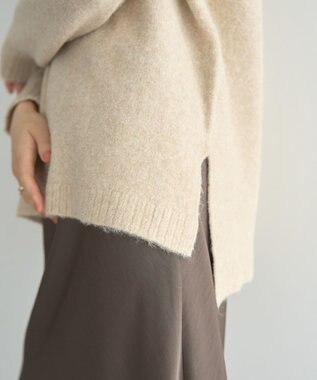 YECCA VECCA 襟付きVネックニット Beige