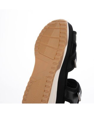 ing <ing>厚底スポーツサンダル ブラック