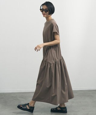 UNFILO L BEAUTY-FORM T コンビティアード ワンピース モカ×モカ