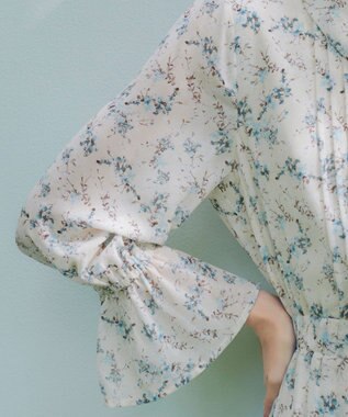 Tiaclasse 【洗える】プリントボウタイ柄ワンピース アイボリー