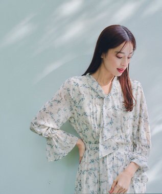 Tiaclasse 【洗える】プリントボウタイ柄ワンピース アイボリー