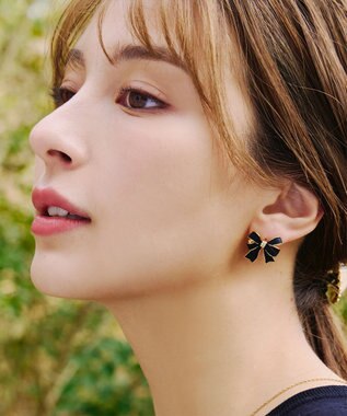 Tiaclasse   【金属アレルギー対応】リボンモチーフピアス ブラック