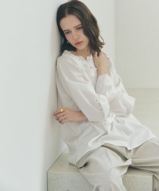 YECCA VECCA フラワーレースブラウス Off White