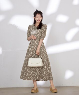 Tiaclasse L 【洗える】ギャザースリーブ花柄ワンピース モカ