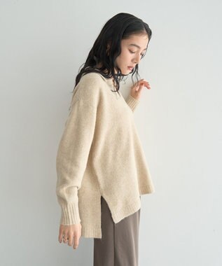 YECCA VECCA 襟付きVネックニット Beige