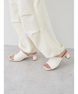 earth music&ecology バルーンシルエットパンツ（Ｉｖｏｒｙ） Ivory