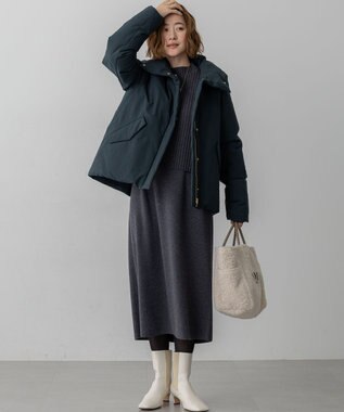 23区 L 【一部店舗限定/滝沢眞規子さん着用/撥水加工】ミリタリー Aライン ダウンコート パイングリーン系