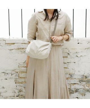 Regalo Felice 【軽くて大容量】ショルダー / REGALO IV(アイボリー)