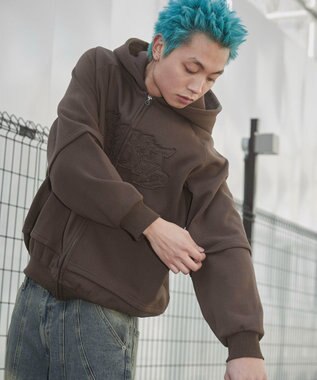 WEGO 【ユニセックス着用ITEM】ダメージアップリケレイヤードZIPパーカー ブラウン