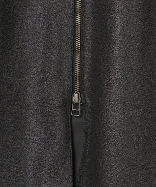 ICB フォイルプリントスカート ブラック系