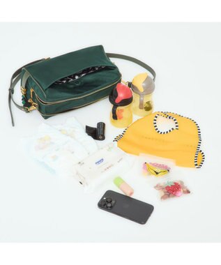 style code 【VerdeVari/ヴェルデヴァリ】ナイロンユーティリティバッグ グリーン