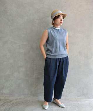 muuc 〈細番手の高級綿糸コットンコーマ糸〉〈洗練された繊維の滑らかな肌触り〉〈お家で洗えるニット〉模様編み ポピーの花リンクス編み ノースリーブブルオーバー ブルー