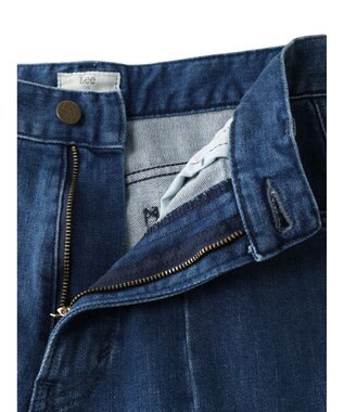 earth music&ecology Ｌｅｅ×ｅ．ｍ．ａ．ｅ．スリットフレアデニムパンツ Light Indigo