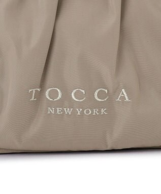 TOCCA 【WEB＆一部店舗限定】【一部カラー撥水】AMIRARE NYLON BOSTON M ボストンバッグ ベージュ系