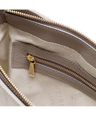 IBIZA ロゴナイロン　ショルダーバッグ ピンクベージュ