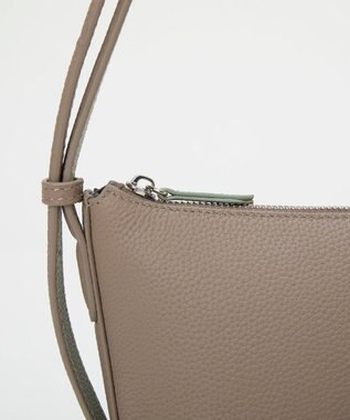 TOPKAPI 【Breath TOPKAPI】DUAL デュアル シュリンクレザー バイカラー ミニ ショルダーバッグ チャーム付き グレージュ