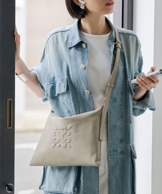 russet エンボスモノグラムショルダーバッグ(CE-1547) GrayBeige