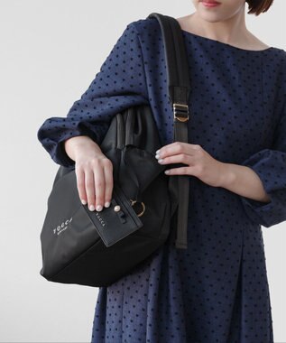 TOCCA 【WEB＆一部店舗限定】【A4サイズ対応・環境に優しい素材】COLLINA BACKPACK 13ポケット バックパック ブラック系