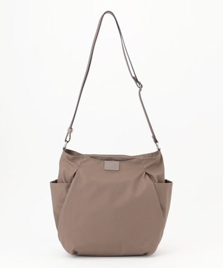 Y'SACCS 【ナイロンタフタ】トラベルショルダー ベージュ系その他