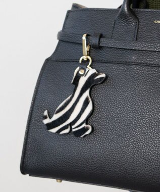 INTER-CHAUSSURES 【ANDREA CARDONE】イヌ型レザーキーチャーム