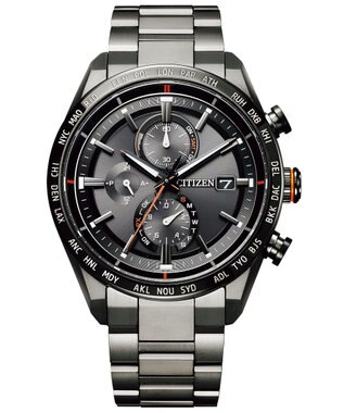 CITIZEN 【ATTESA ACT Line】ブラックボディに映えるオレンジのアクセントカラーが人気モデル AT8185-62E ブラック