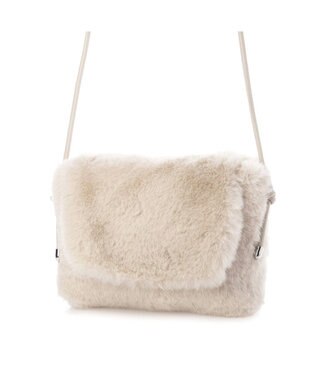 UNBILLION カシュカシュ cachecache / エコファーシンプルフラップショルダー アイボリー