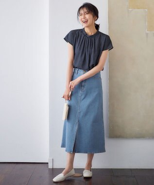 ANY 【洗濯機可能】プリントブラウス ネイビー幾何