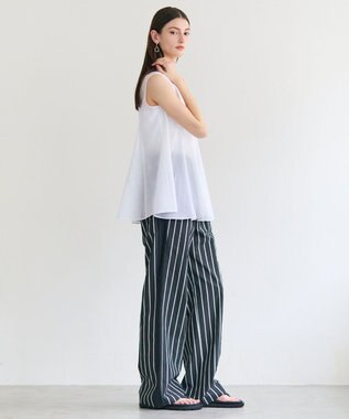 BEIGE， AMARYLLIS / シアー 切り替えフレアブラウス White