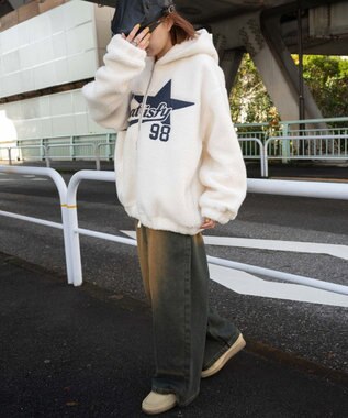 WEGO ロゴボアパーカー ホワイトアイボリー