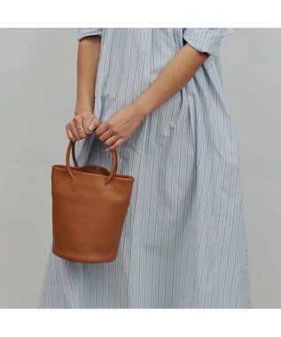 UNBILLION 【テレビ ドラマ着用アイテム】ペルケ perche / 姫路レザー丸手ハンドル2wayバケツバッグ