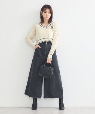 earth music&ecology キャットロゴショートニットプルオーバー Ivory