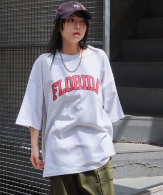 WEGO 【ユニセックス着用ITEM】アクセ付きグラフィックT（SS） アッシュグレー