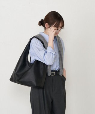 russet レザーホーボーバッグ L(CE-1654) Black