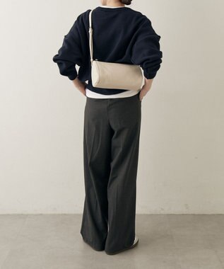 russet ソフトレザーロールショルダーバッグ(CE-1661) Ivory