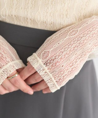 earth music&ecology レースドッキングボートネックプルオーバー Ecru