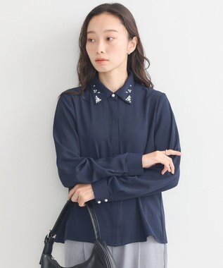 earth music&ecology 襟ビジューブラウス Navy