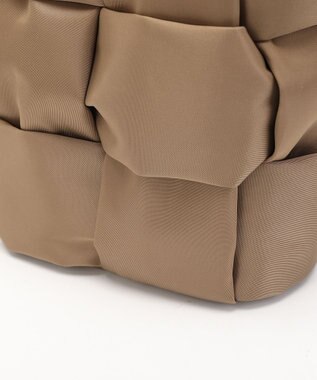 style code 【軽量・ペットボトル収納可能】パデット　縦型ショルダー　２WAY 　高密度ナイロン グレージュ